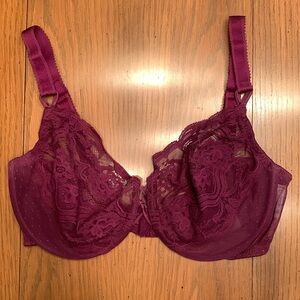 Vanity Fair Purple Lace Underwire Bra